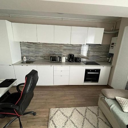 마마이아 Sea View Apartament 아파트 외부 사진